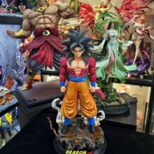 FSS Studio - Goku SSJ4 & SSJ5 1/4 Scale