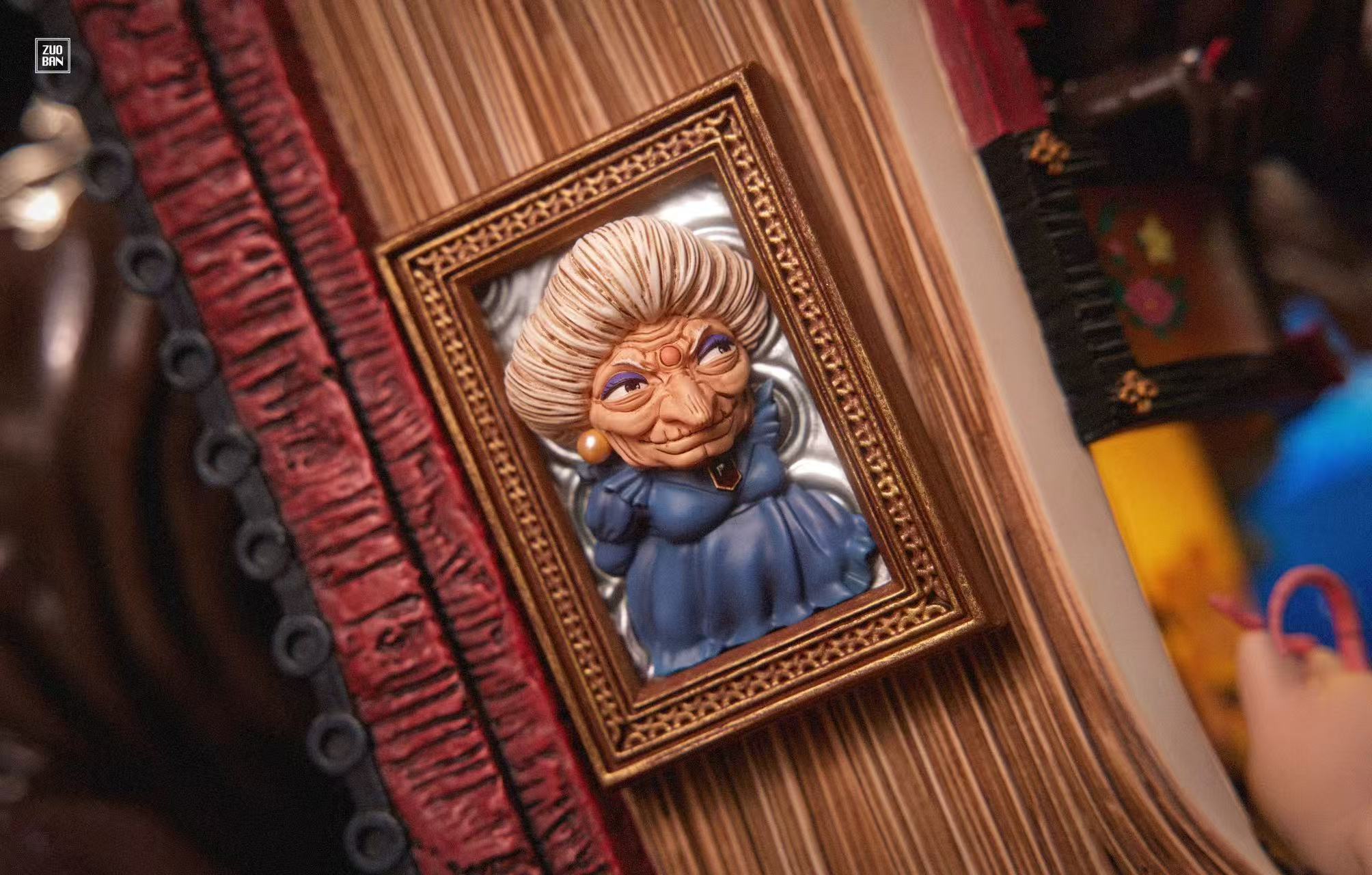 zuoban-spirited-away-large