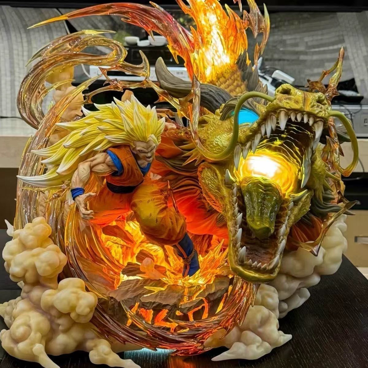 last-sleep-studio-ssj3-dragon-fist-goku-resin