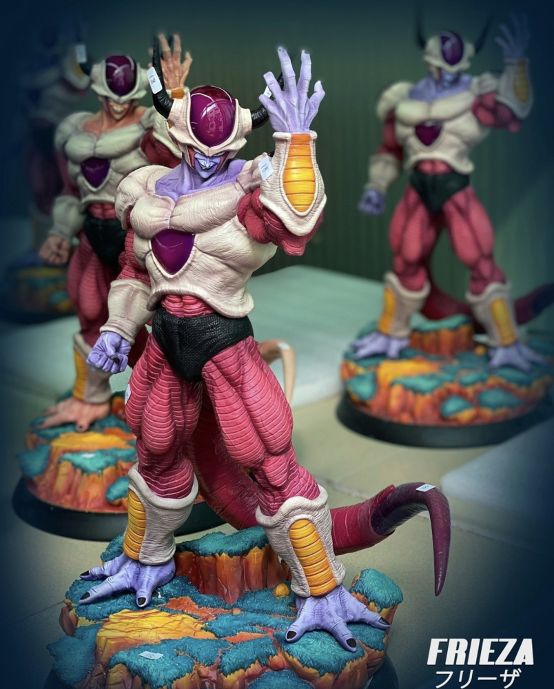 white-hole-studio-2nd-from-frieza